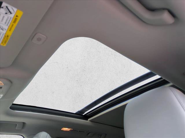 Used 2023 Toyota Highlander Platinum FWD image 15