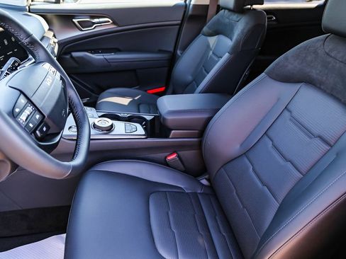 Used 2026 Kia Sportage SX Prestige image 16