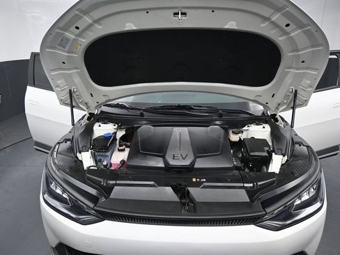 Used 2024 Kia EV6 Light image 35