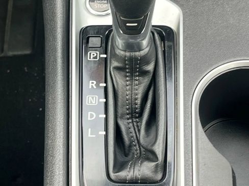 Used 2022 Nissan Altima 2.5 SV image 28