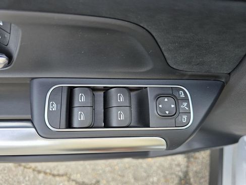 New 2026 Mercedes-Benz GLA 35 AMG 4MATIC image 13
