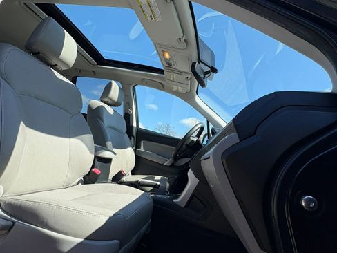Used 2015 Subaru Forester 2.5i Limited AWD/4WD image 33