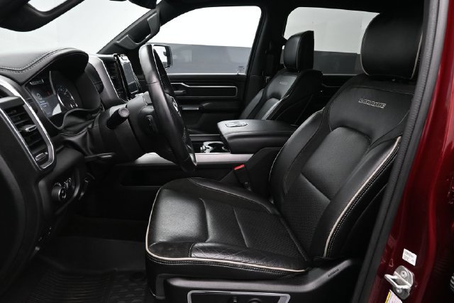 Used 2023 RAM 1500 Laramie AWD/4WD image 10