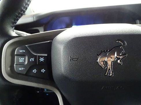 Used 2024 Ford Bronco Badlands image 24