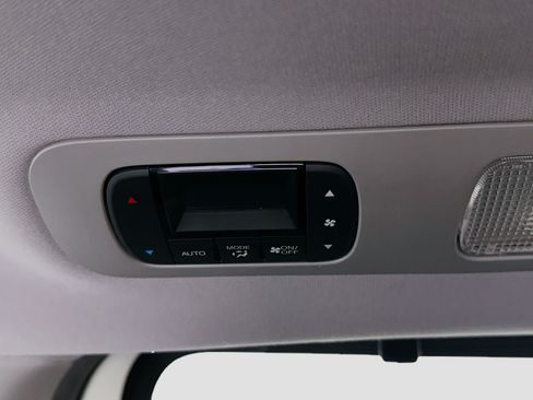 Used 2018 Honda Odyssey Elite image 27