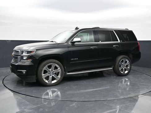 Used 2016 Chevrolet Tahoe LTZ AWD/4WD image 6
