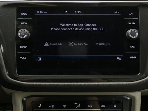 Used 2023 Volkswagen Tiguan SE R-Line AWD/4WD image 31