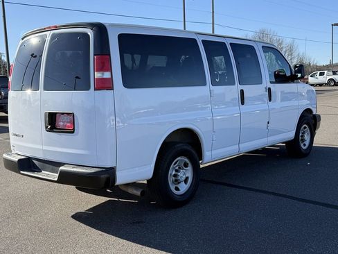 Used 2017 Chevrolet Express 2500 LS image 5