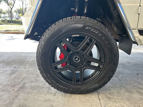 Used 2017 Mercedes-Benz G 550 Squared image 16