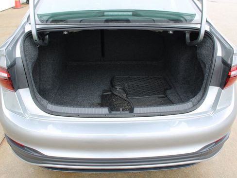 Certified 2024 Volkswagen Jetta Sport image 26