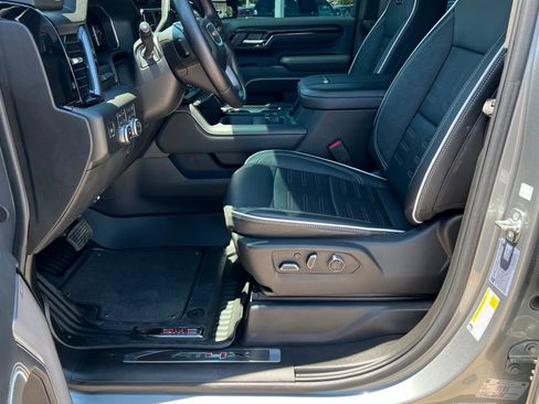 Used 2026 GMC Sierra 2500 AT4X AWD/4WD image 19