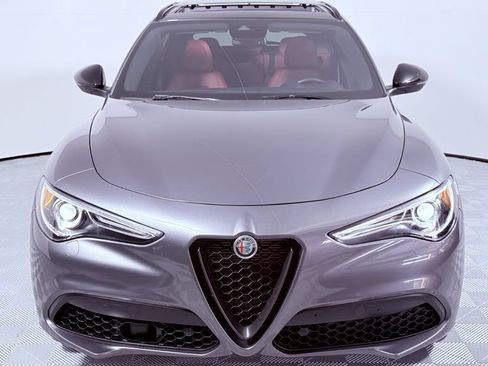Used 2023 Alfa Romeo Stelvio Veloce AWD/4WD image 8