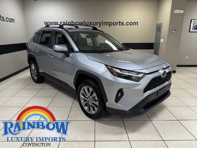 Used 2025 Toyota RAV4 XLE Premium FWD image 1