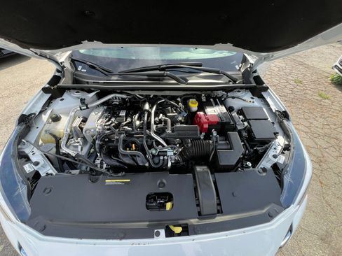 Used 2025 Nissan Sentra SV FWD image 37