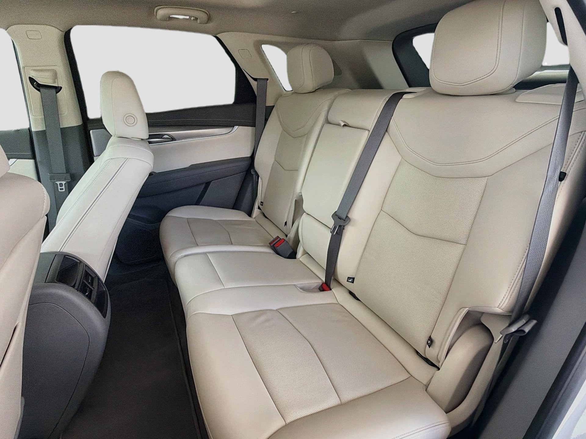 Certified 2023 Cadillac XT5 Premium Luxury FWD image 22