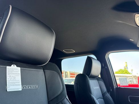 New 2026 RAM 2500 Laramie AWD/4WD image 15