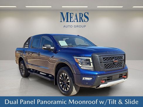 Used 2021 Nissan Titan PRO-4X w/ Pro-4x Convenience Package image 8