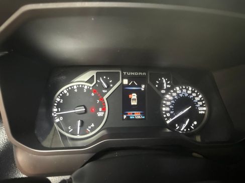 Used 2022 Toyota Tundra SR5 AWD/4WD image 24