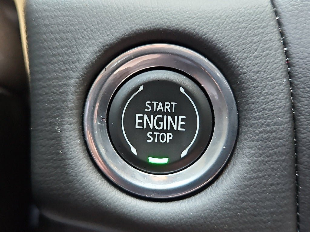 Certified 2023 GMC Yukon SLT AWD/4WD image 24