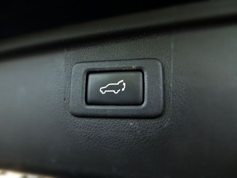 Used 2017 Subaru Outback 2.5i Premium AWD/4WD image 38