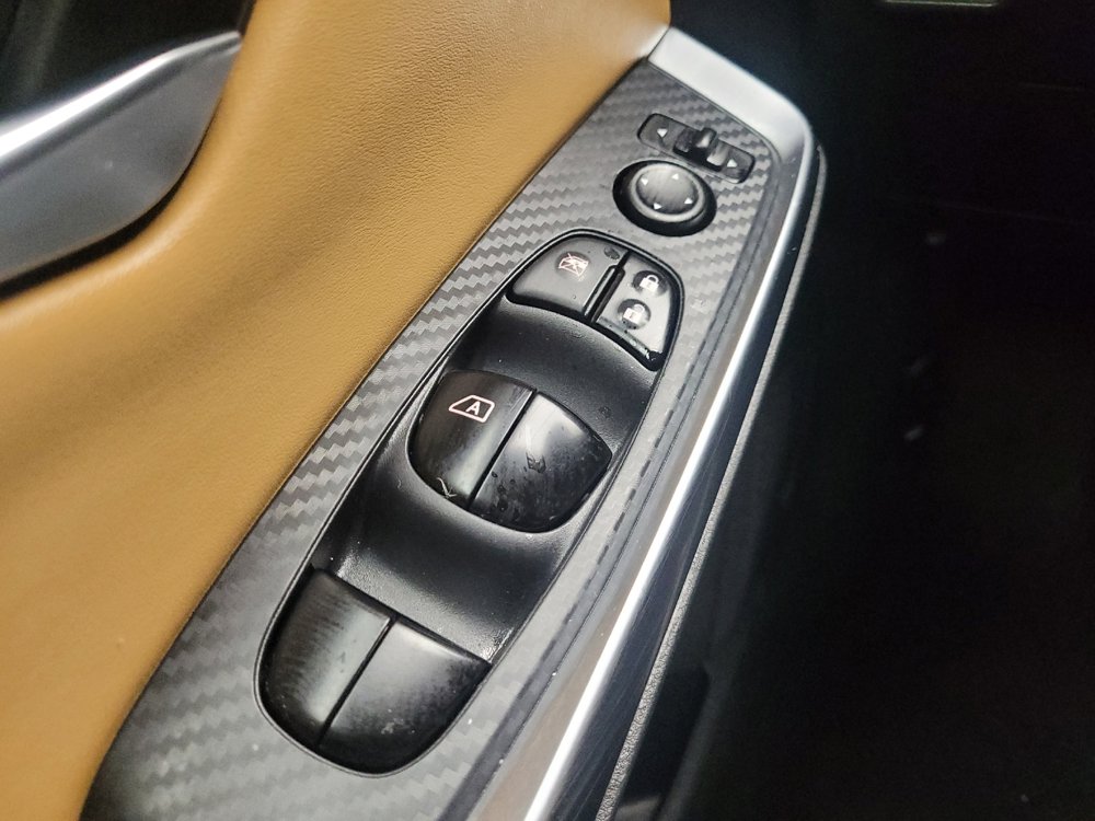 Used 2020 Nissan Sentra SV w/ SV Premium Package FWD image 27