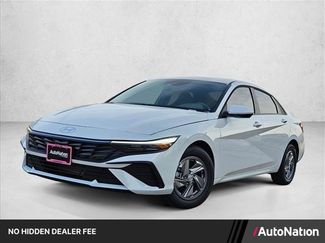New 2026 Hyundai Elantra SE FWD video 1