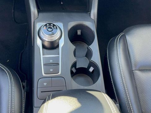 Used 2021 Ford Escape SEL w/ Technology Package image 15