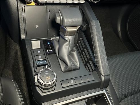 New 2025 Toyota 4Runner Limited image 27