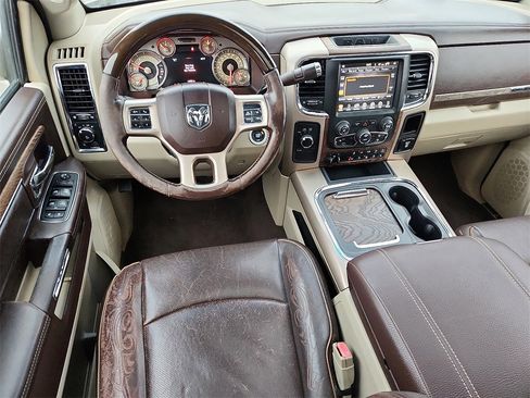 Used 2017 RAM 3500 Laramie Longhorn image 14