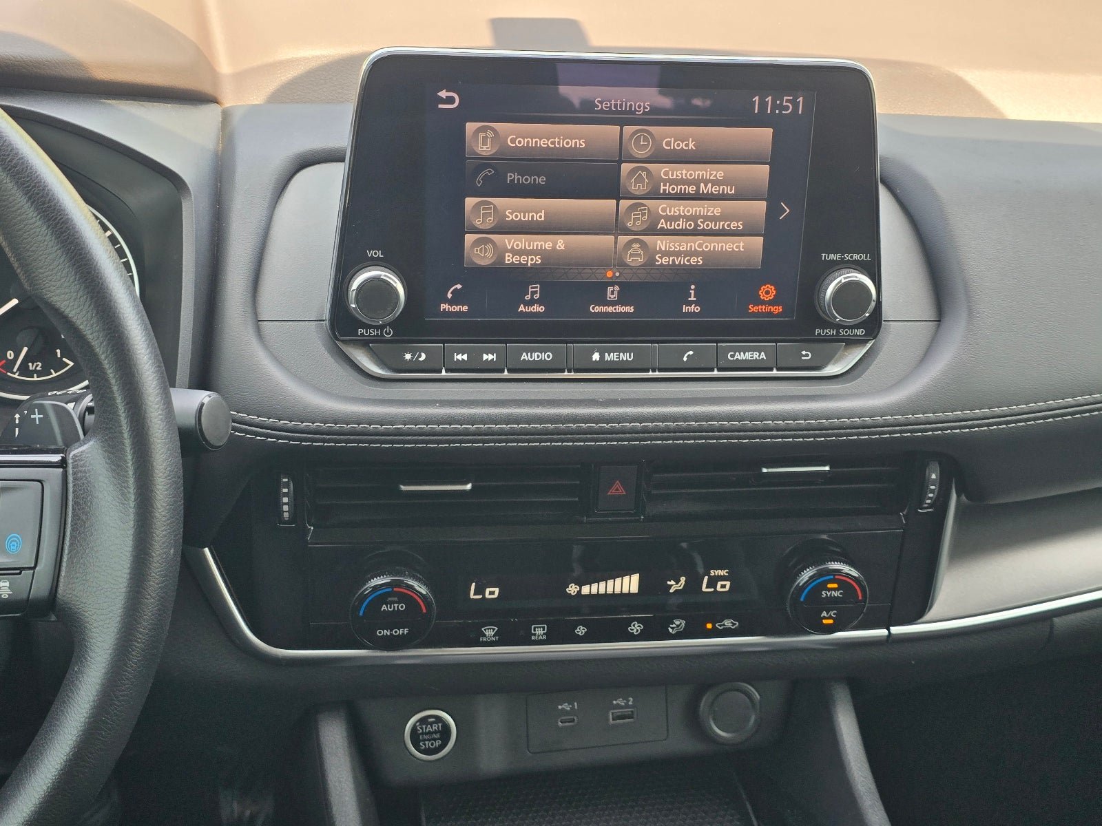 Used 2022 Nissan Rogue SV FWD image 15