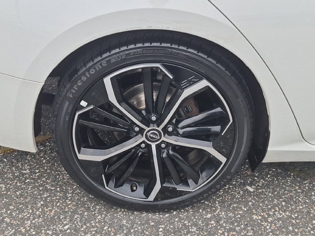 Used 2024 Nissan Altima 2.5 SR FWD image 28