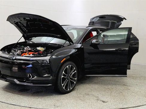 New 2026 Chevrolet Blazer EV SS image 12