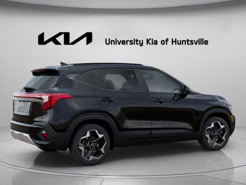 New 2026 Kia Seltos S image 8