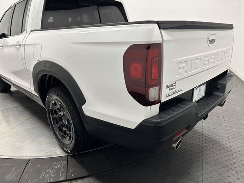 Certified 2025 Honda Ridgeline RTL+ image 10