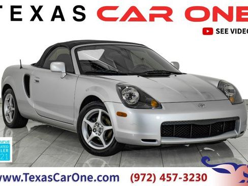 Used 2002 Toyota MR2 image 1