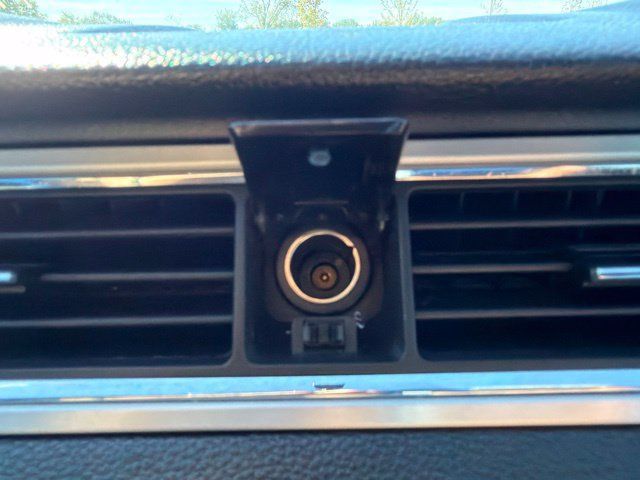 Used 2013 Ford Mustang GT Premium w/ Electronics Pkg RWD image 21