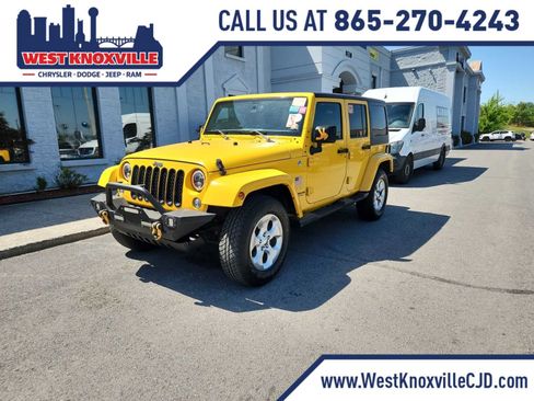 Used 2015 Jeep Wrangler Unlimited Sahara w/ Connectivity Group AWD/4WD image 1
