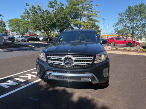 Used 2018 Mercedes-Benz GLS 450 4MATIC image 2