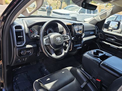 Certified 2022 RAM 1500 Laramie RWD image 10