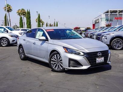 Certified 2023 Nissan Altima 2.5 SV