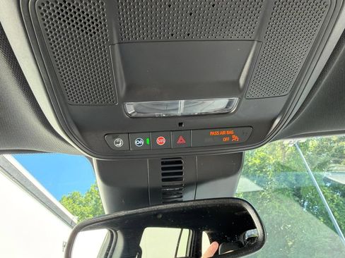 Used 2025 Buick Enclave Preferred w/ LPO, Floor Liner Package FWD image 88