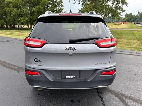 Used 2014 Jeep Cherokee Limited AWD/4WD image 5