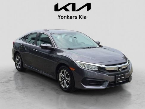 Used 2018 Honda Civic LX image 4