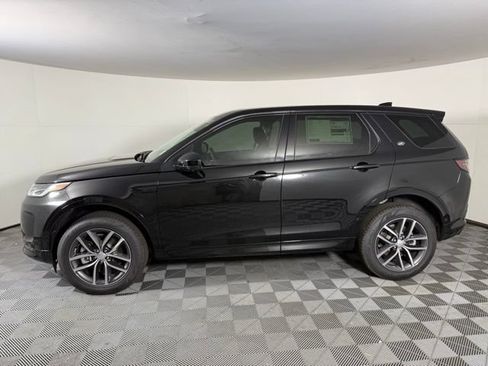 Certified 2025 Land Rover Discovery Sport S AWD/4WD image 4