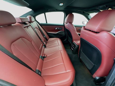 Used 2023 BMW 330e xDrive w/ Premium Package image 19