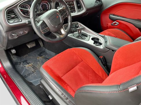 Used 2021 Dodge Challenger GT w/ Plus Package image 23