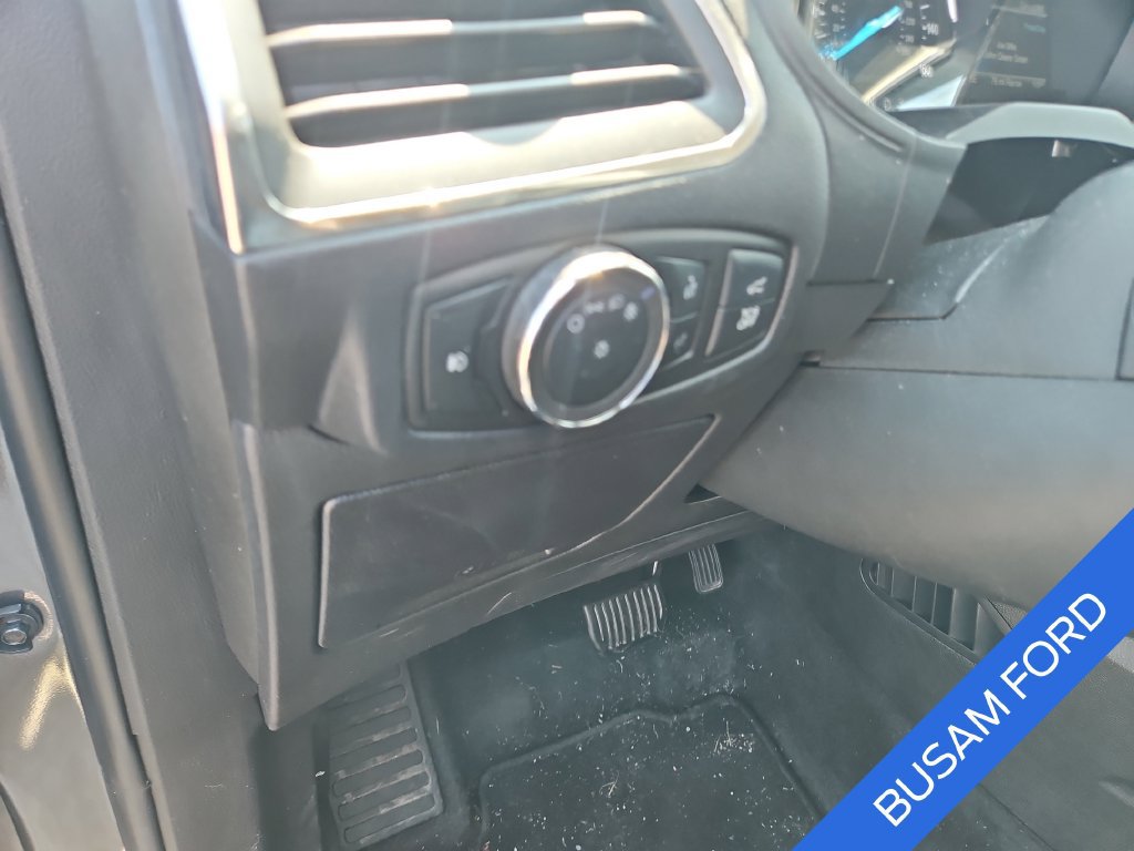 Certified 2024 Ford Edge Titanium AWD/4WD image 18