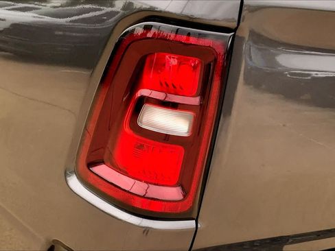 New 2026 RAM 1500 Express AWD/4WD image 14