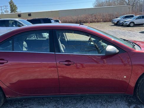 Used 2008 Pontiac G6 Value Leader image 10