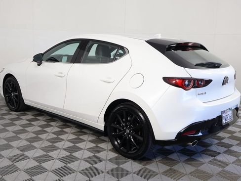 Used 2026 MAZDA MAZDA3 2.5 S Hatchback w/ Premium Pkg FWD image 7